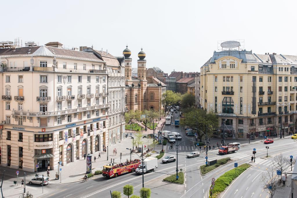 Downtown Oasis Albergue Budapest Exterior foto